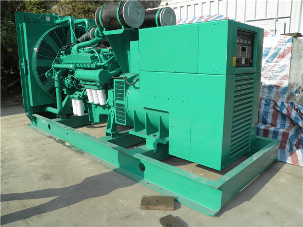 夏县出租发电机 发电机组厂家：柴油发电机组的控制屏的作用是什么？